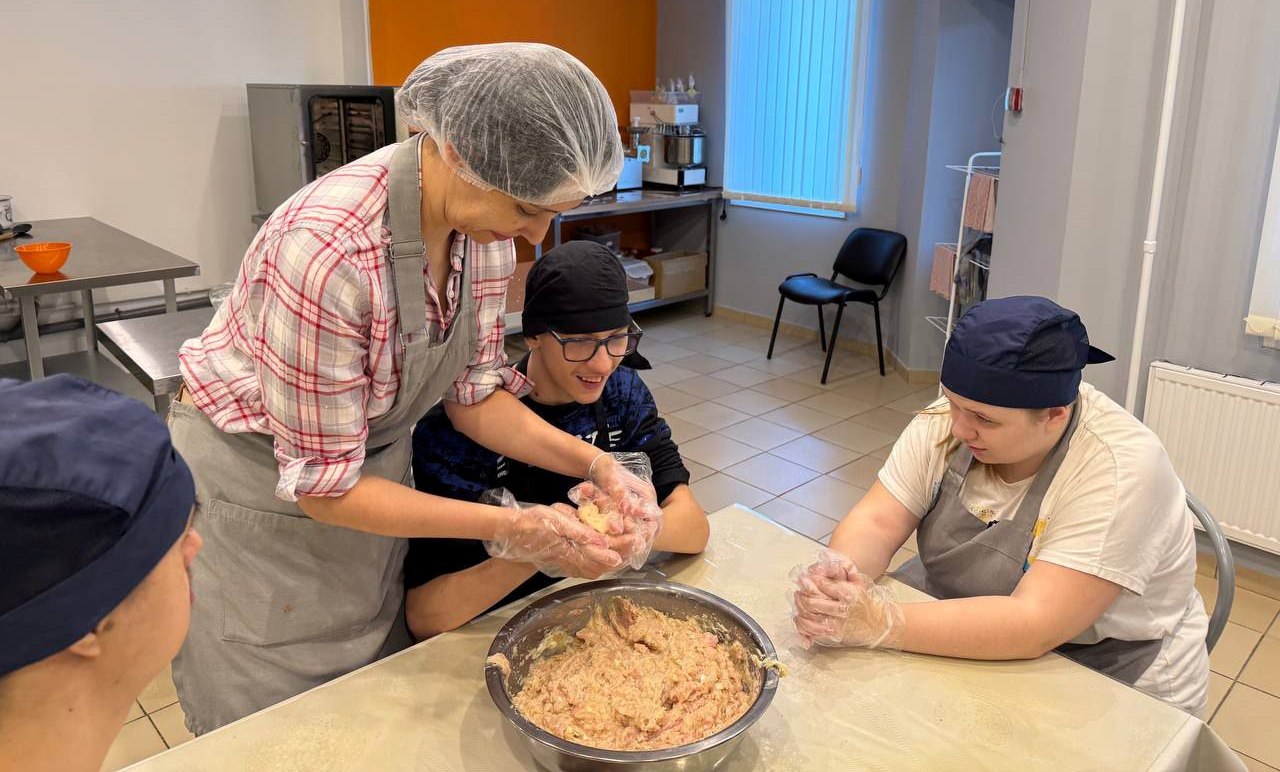 В Энгельсе открылась профессиональная кухня для особых поваров